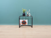 Glass_coffee_table_Danish_design_1970s_production_Denmark