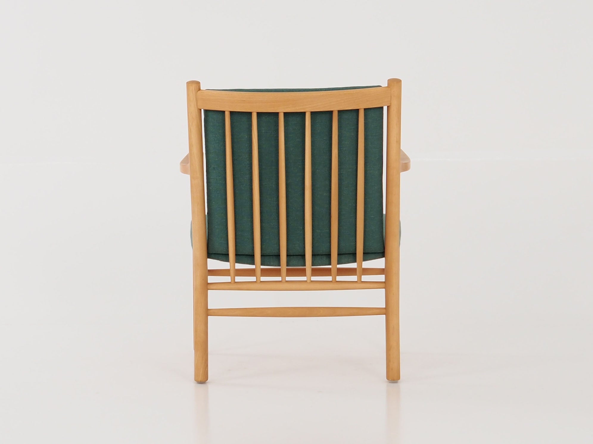 Green_Beech_armchair_in_Danish_design_1970s_designer_Erik_Ole_Jorgensen