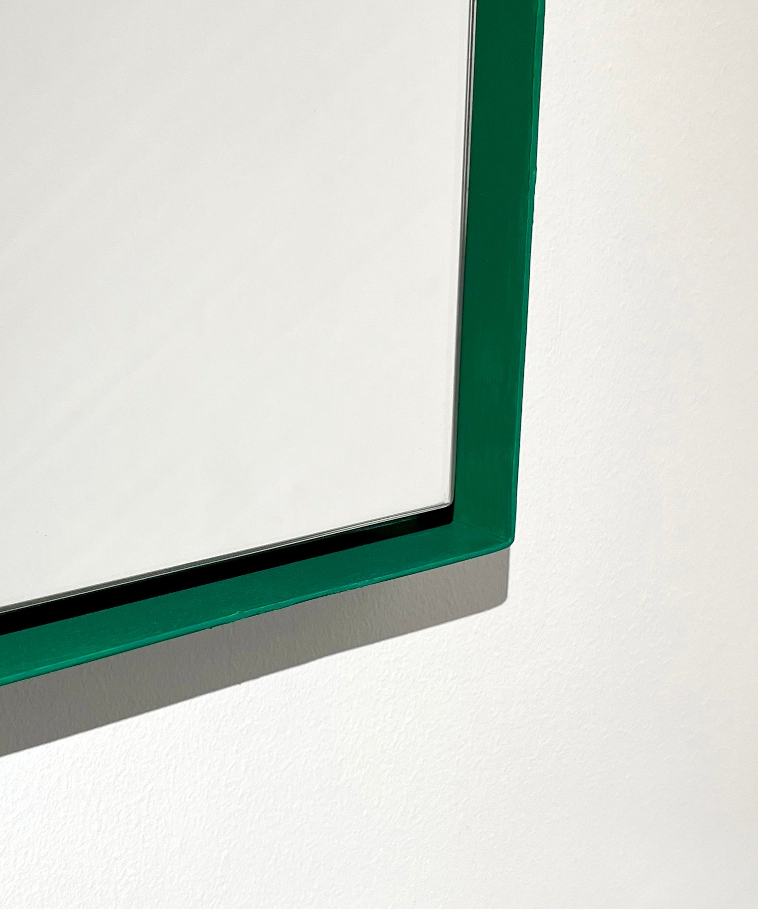 Green_Border_Mirror_by_Filipe_Condado