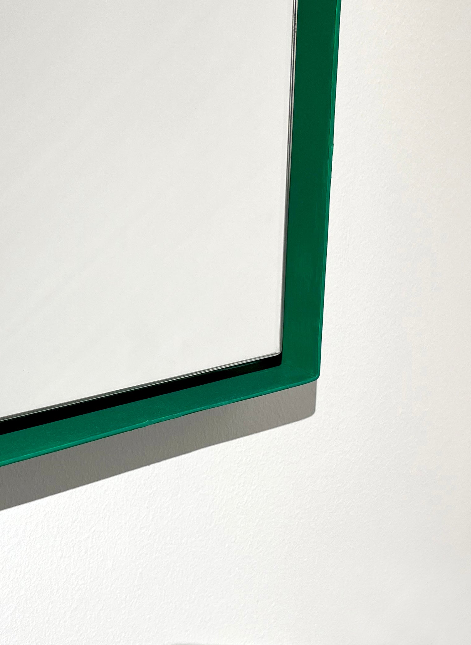 Green_Border_Mirror_by_Filipe_Condado