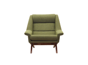 Green_armchair_Danish_design_1970s_manufacture_Horsens_M_belfabrik