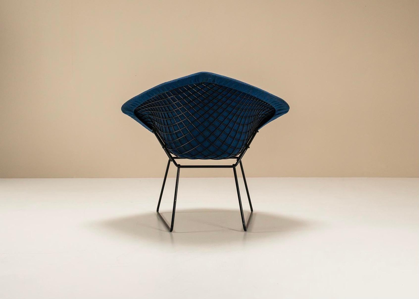 Harry_Bertoia_Diamond_Lounge_Chair_for_Knoll_USA_1980s