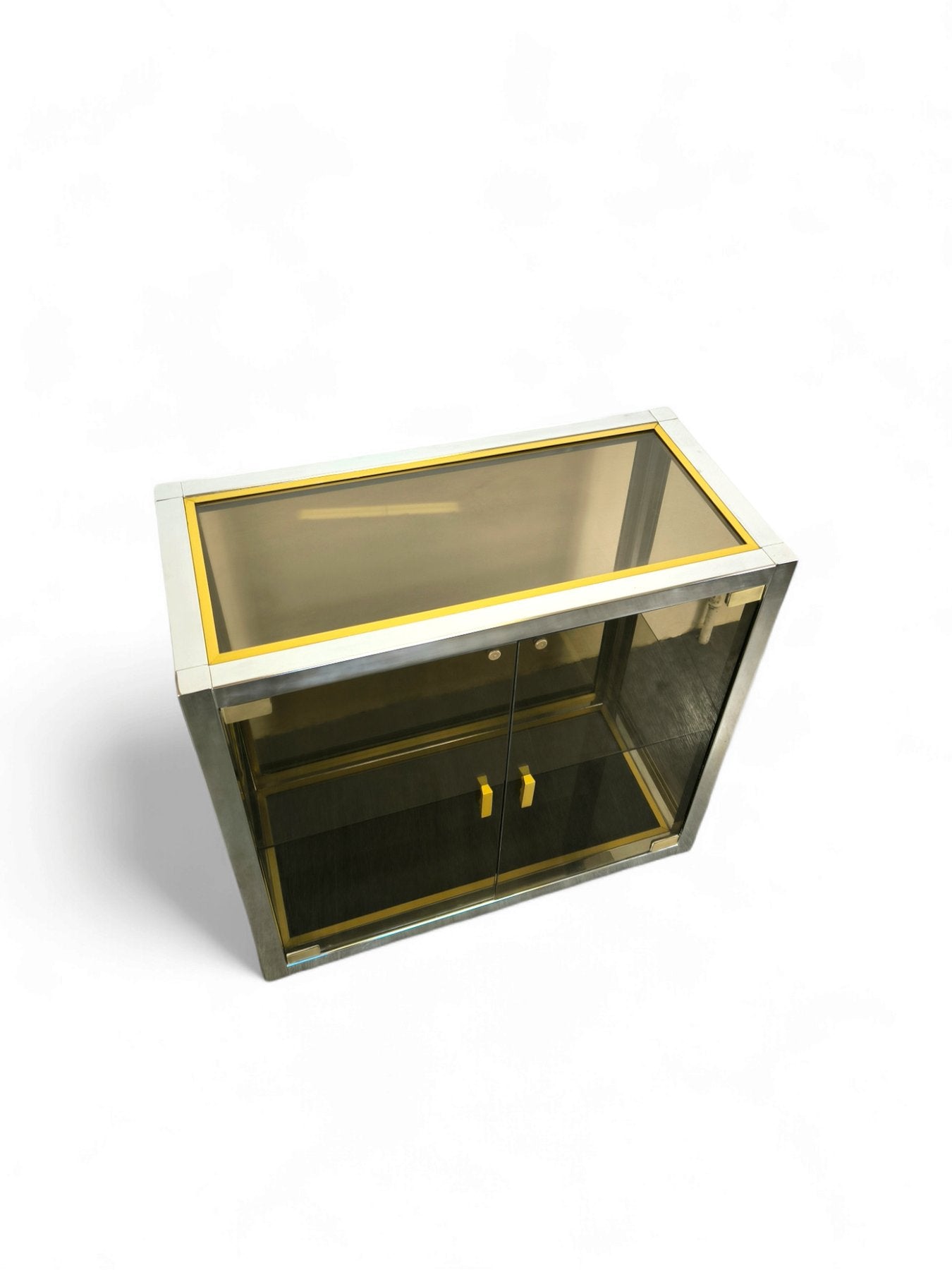 Hollywood_Regency_Display_Cabinet_by_Renato_Zevi