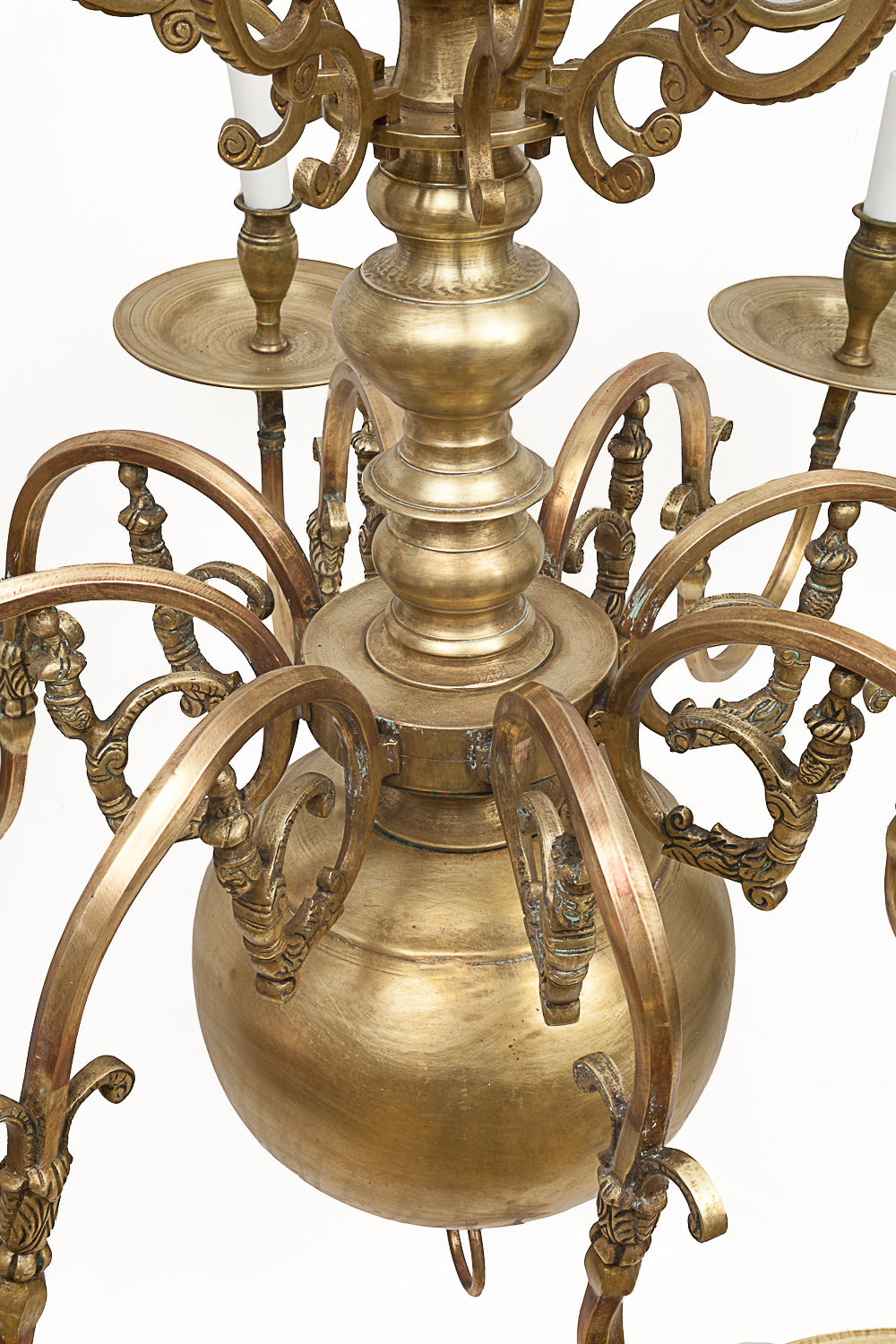 Authentic_and_important_Dutch_double-headed_eagle_chandelier.