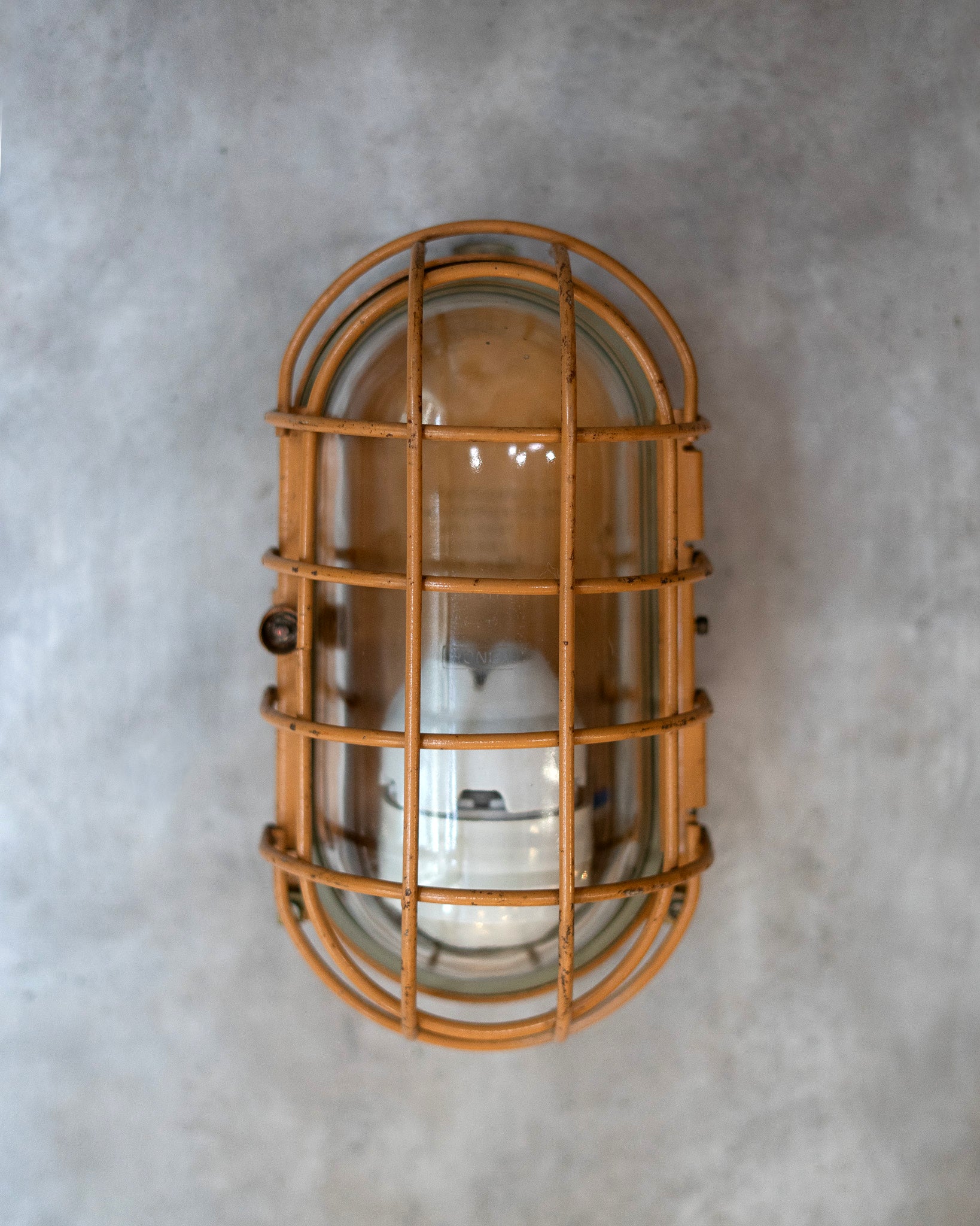 Industrial_Wall_or_Ceiling_Lamp_by_EOW_Germany