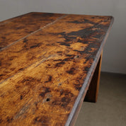 Industrial_Workbench_Early_1900s