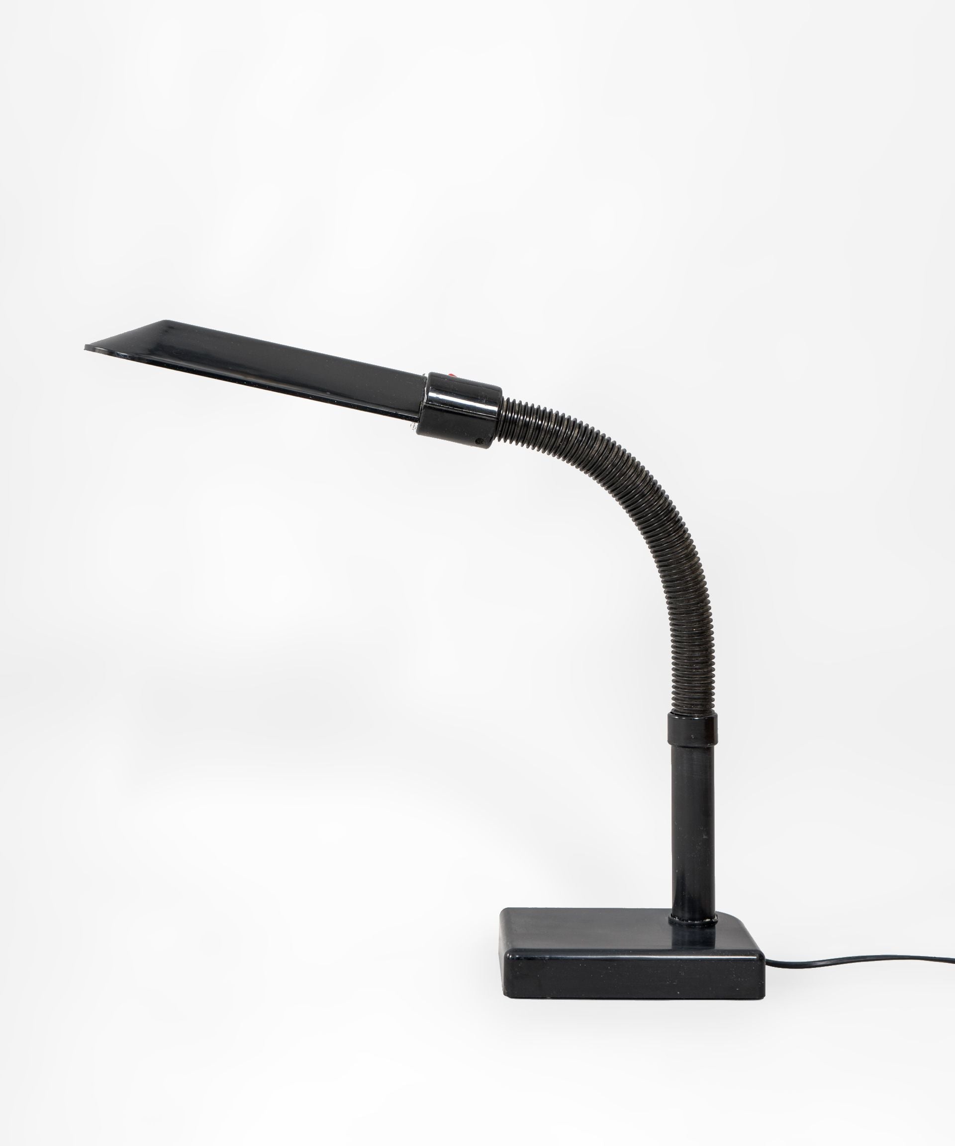 Italian_Table_Lamp_by_Sylvania_1980