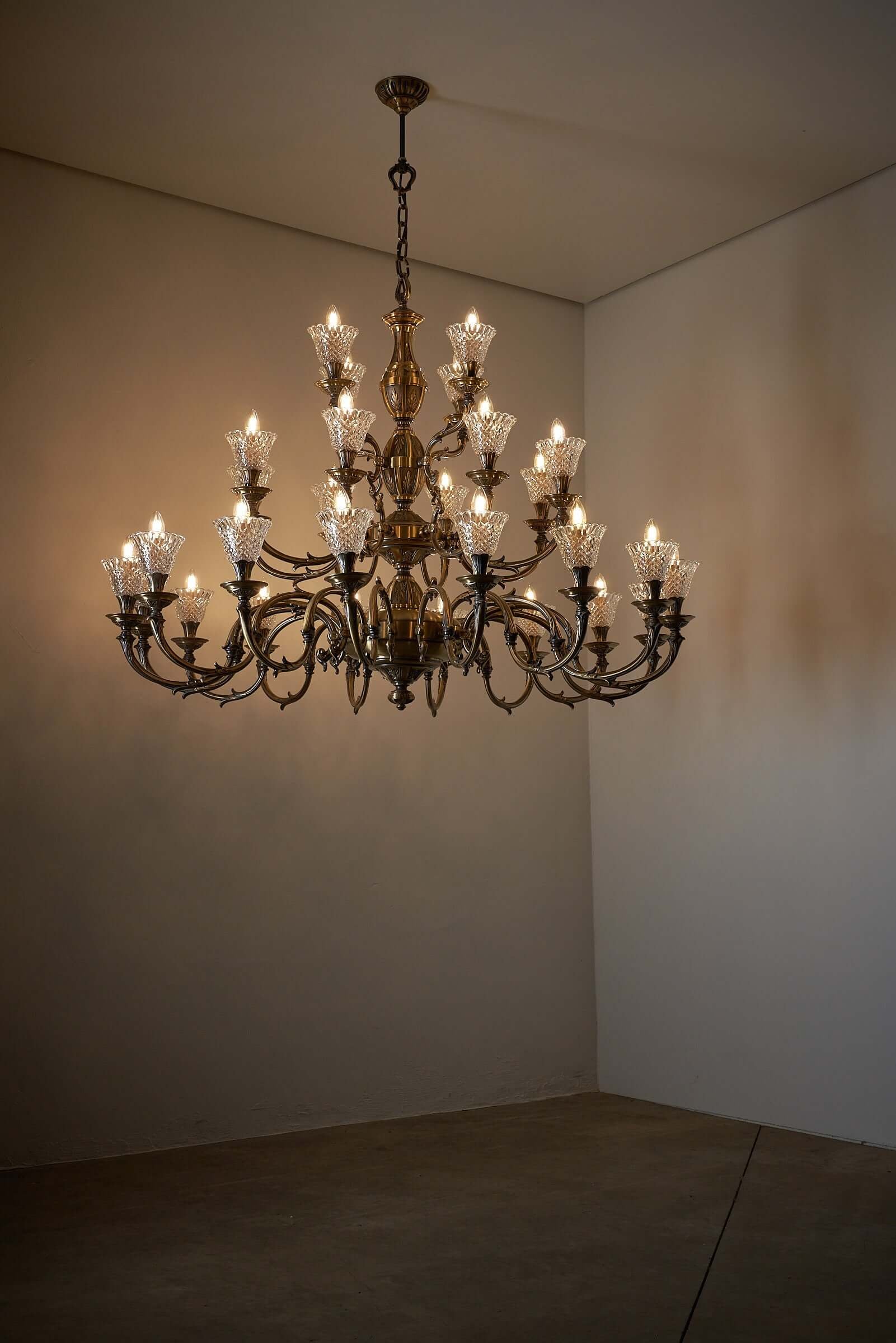 Large_Rustic_Chandelier