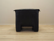 Leather_armchair_Italian_design_from_1960s_production_Italy