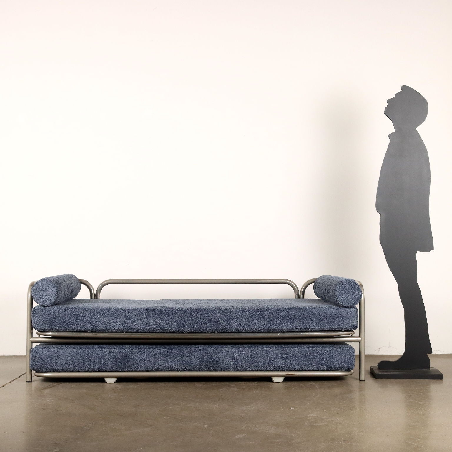 Locus_Solus_Daybed_Design_Gae_Aulenti_Restored_1960s