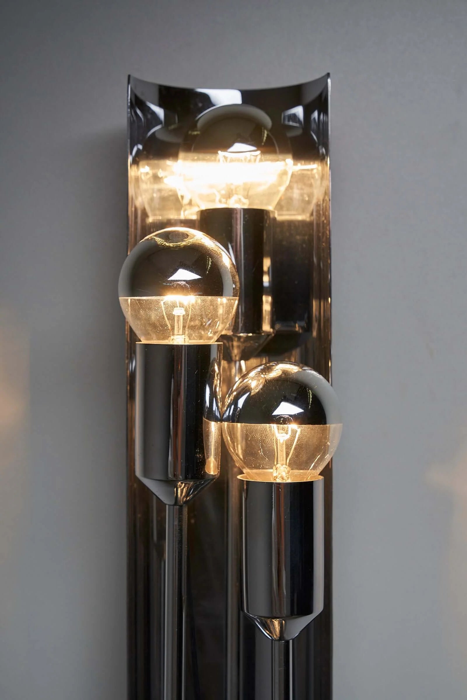Long_Chrome_Space_Age_Wall_Lamp_With_Reflector_Cosack