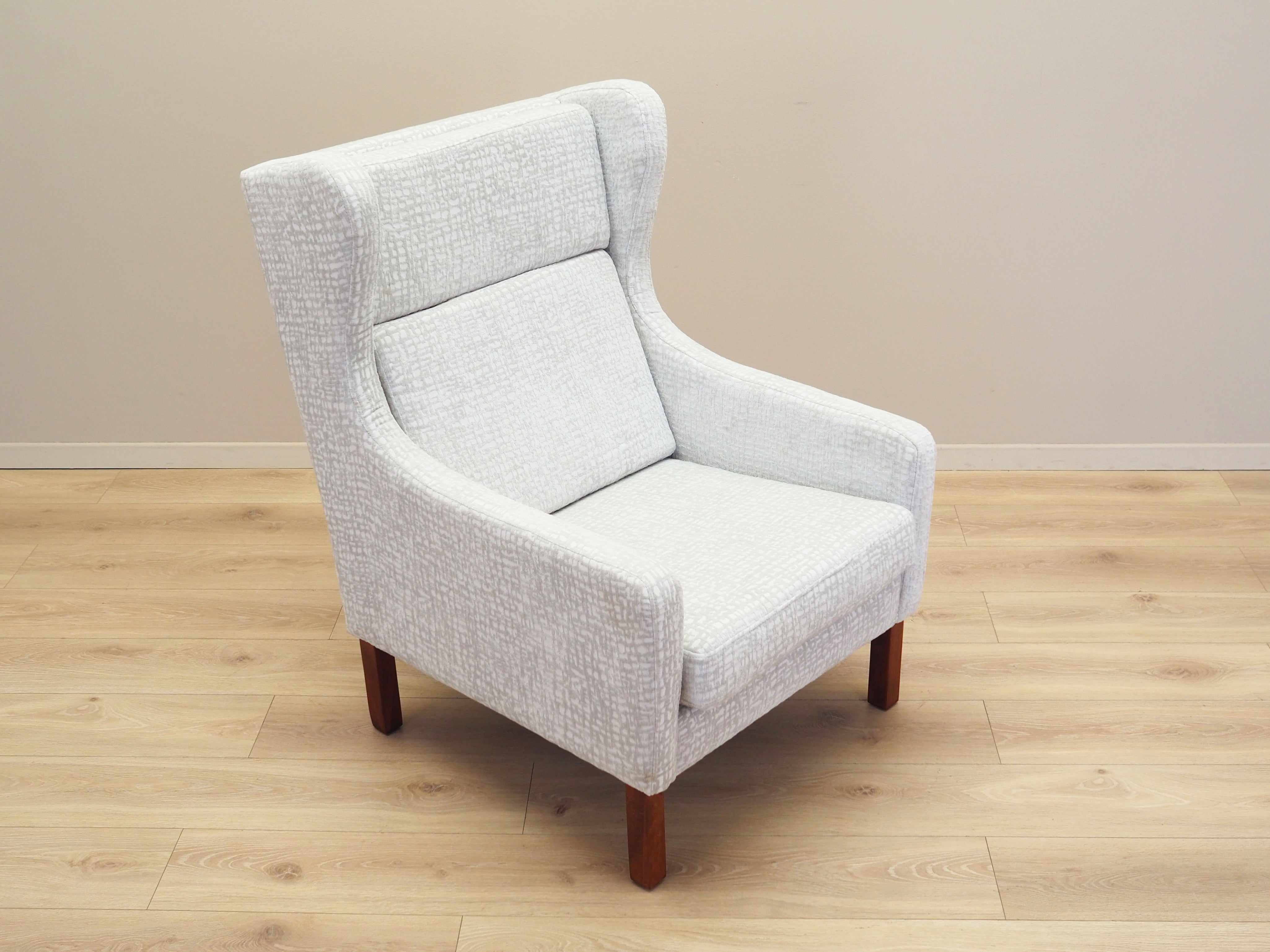 Lounge_armchair_in_Danish_design_from_1960s_production_Denmark