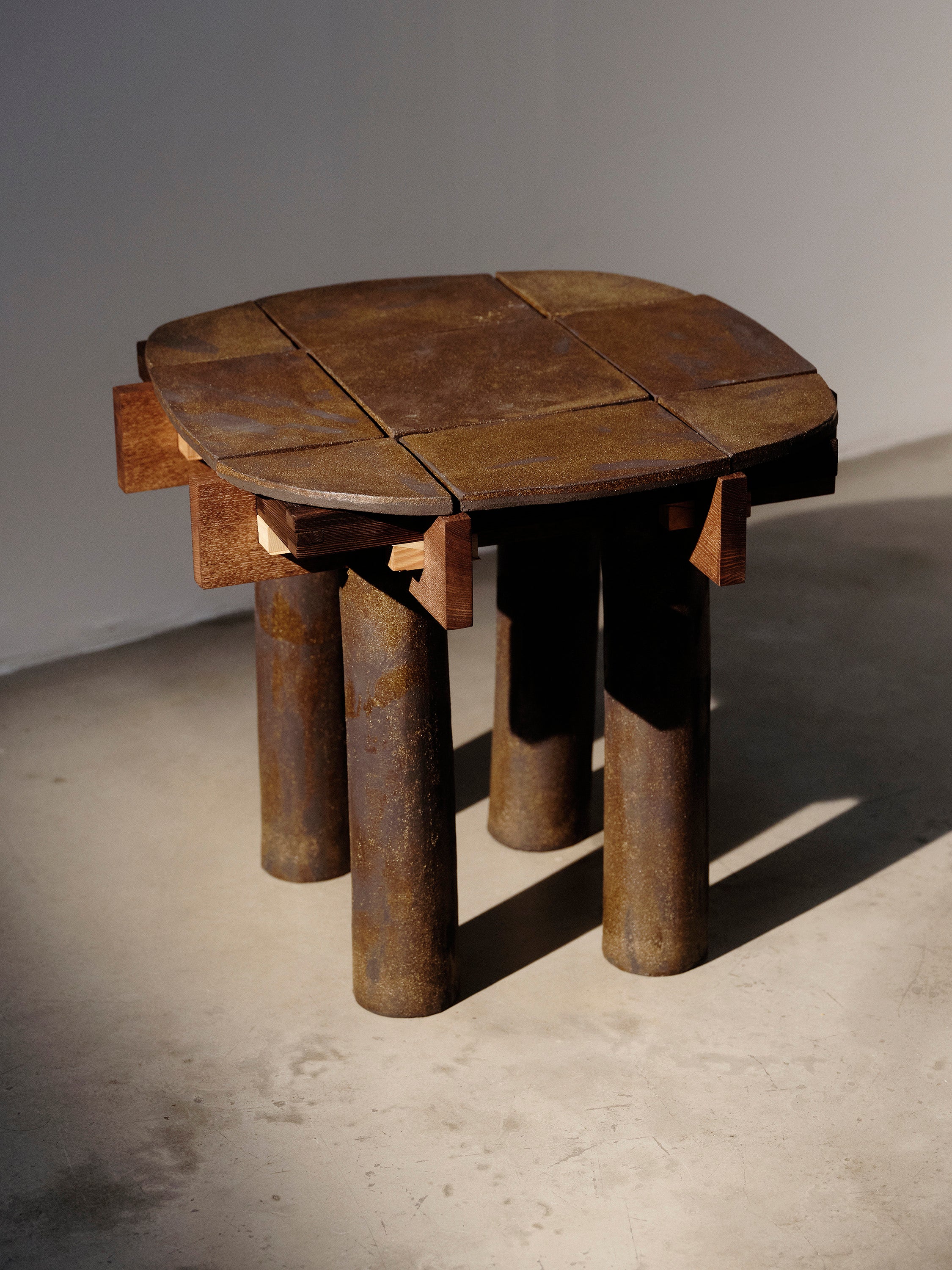 MOB002_La_Cabe_By_Thomas_Morineau_Barthelemy