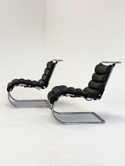 MR_lounge_chair_by_Ludwig_Mies_van_der_Rohe_for_Knoll