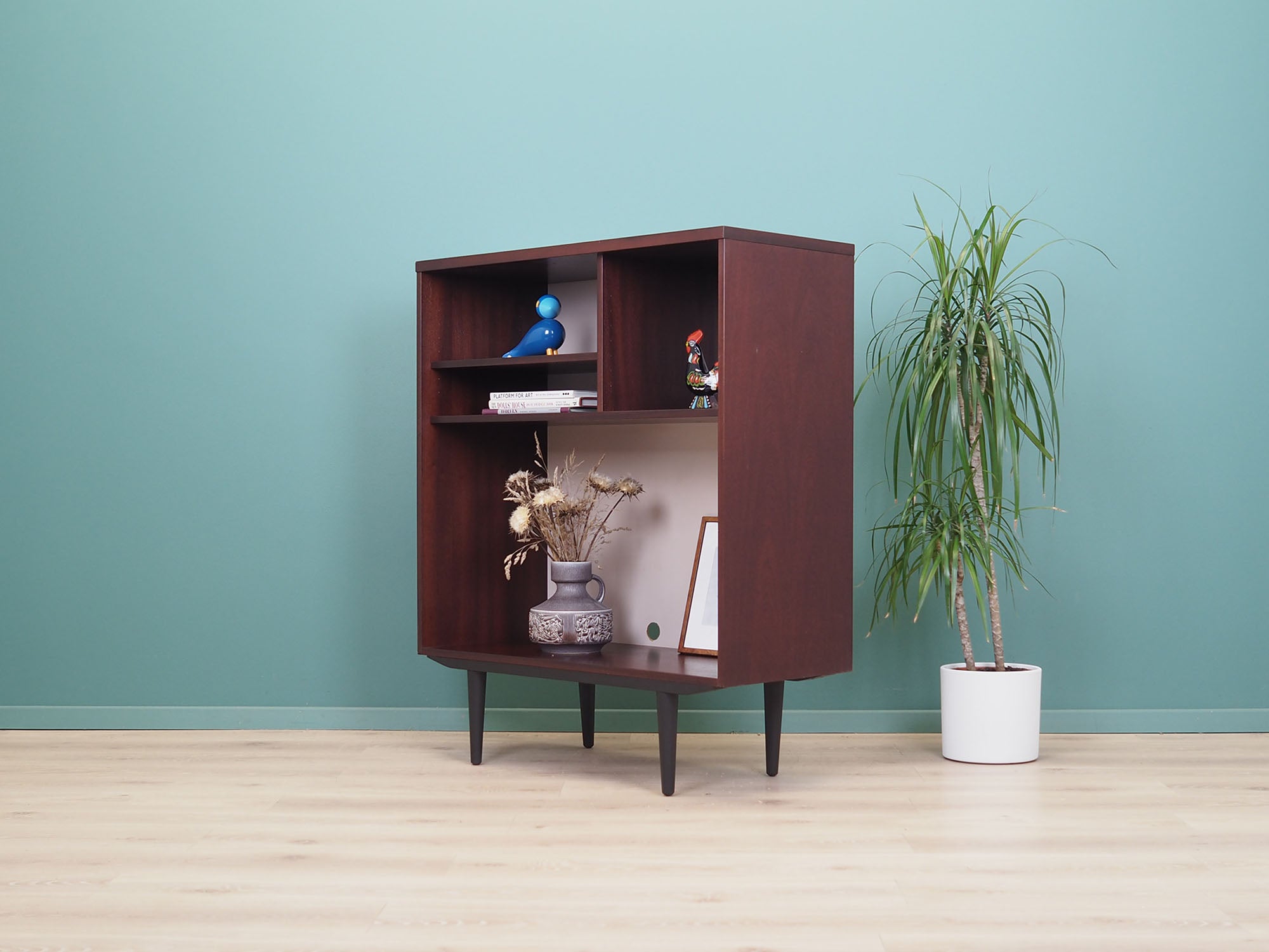 Mahogany_bookcase_Swedish_design_1960s_manufacturer_Ulferts