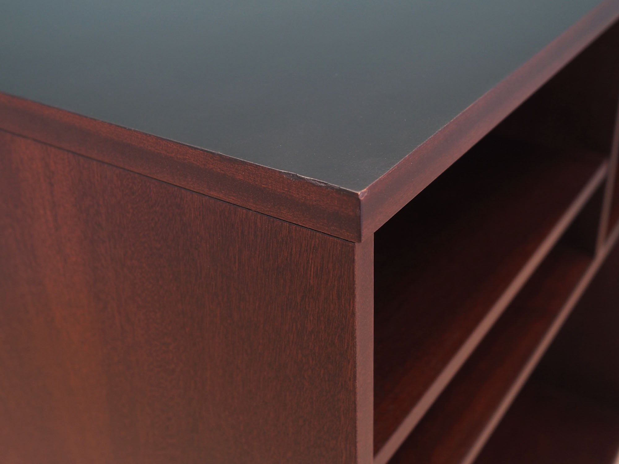 Mahogany_bookcase_Swedish_design_1960s_manufacturer_Ulferts