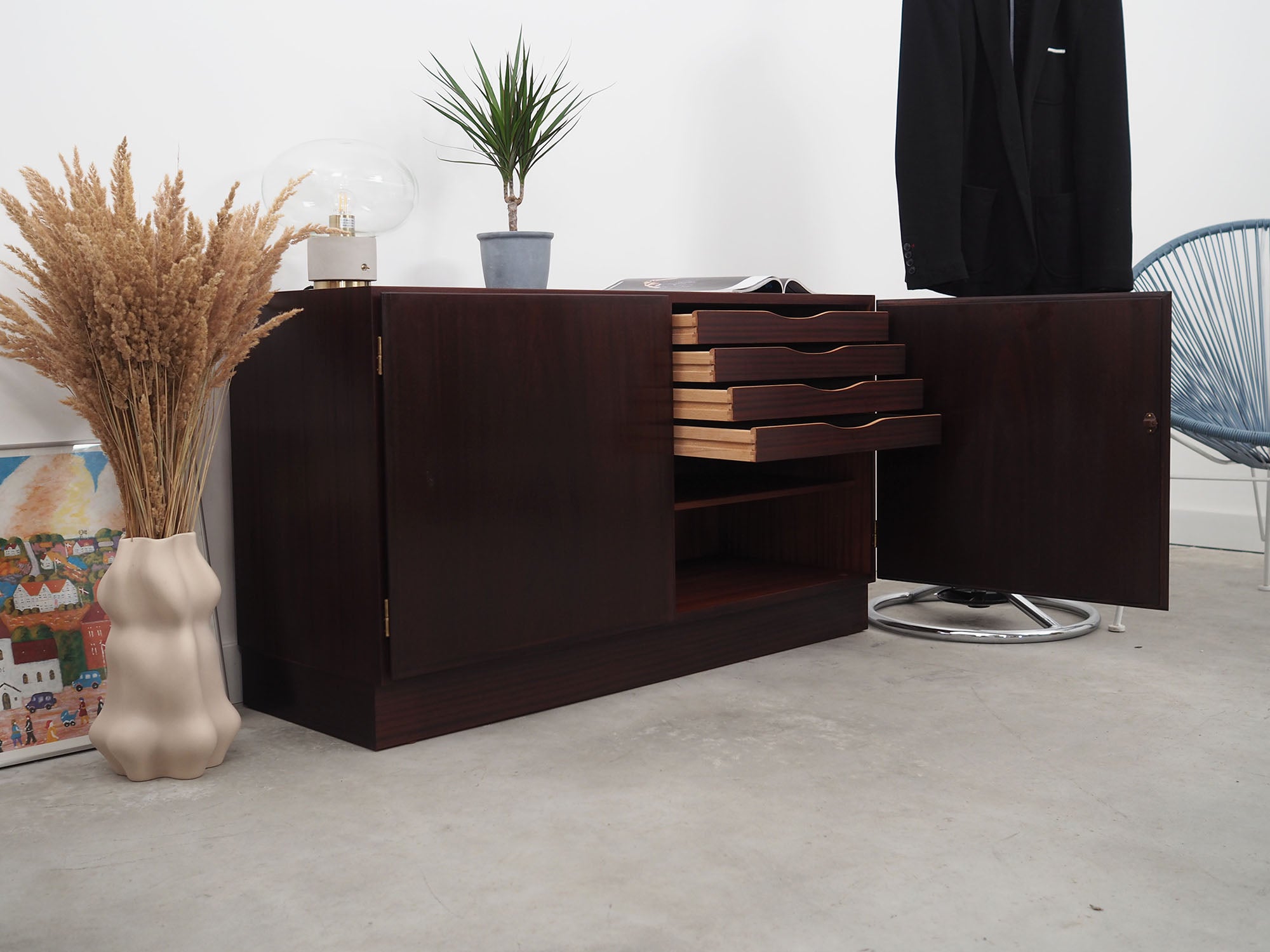Mahogany_cabinet_Danish_design_1960s_manufacturer_Omann_Jun