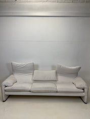 Maralunga_Sofa_attributed_to_Vico_Magistretti_for_Cassina