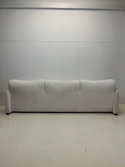 Maralunga_Sofa_attributed_to_Vico_Magistretti_for_Cassina