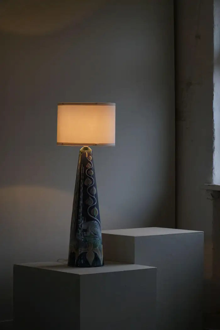 Marian_Zawadzki_Oryx_Unique_Floor_Lamp,_Tilgmans_Ceramics,_Sweden,_1960s