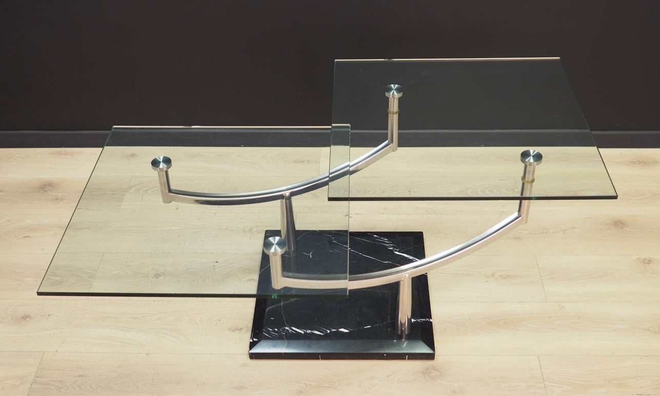 Metal_coffee_table_Danish_design_1990s_production_Denmark