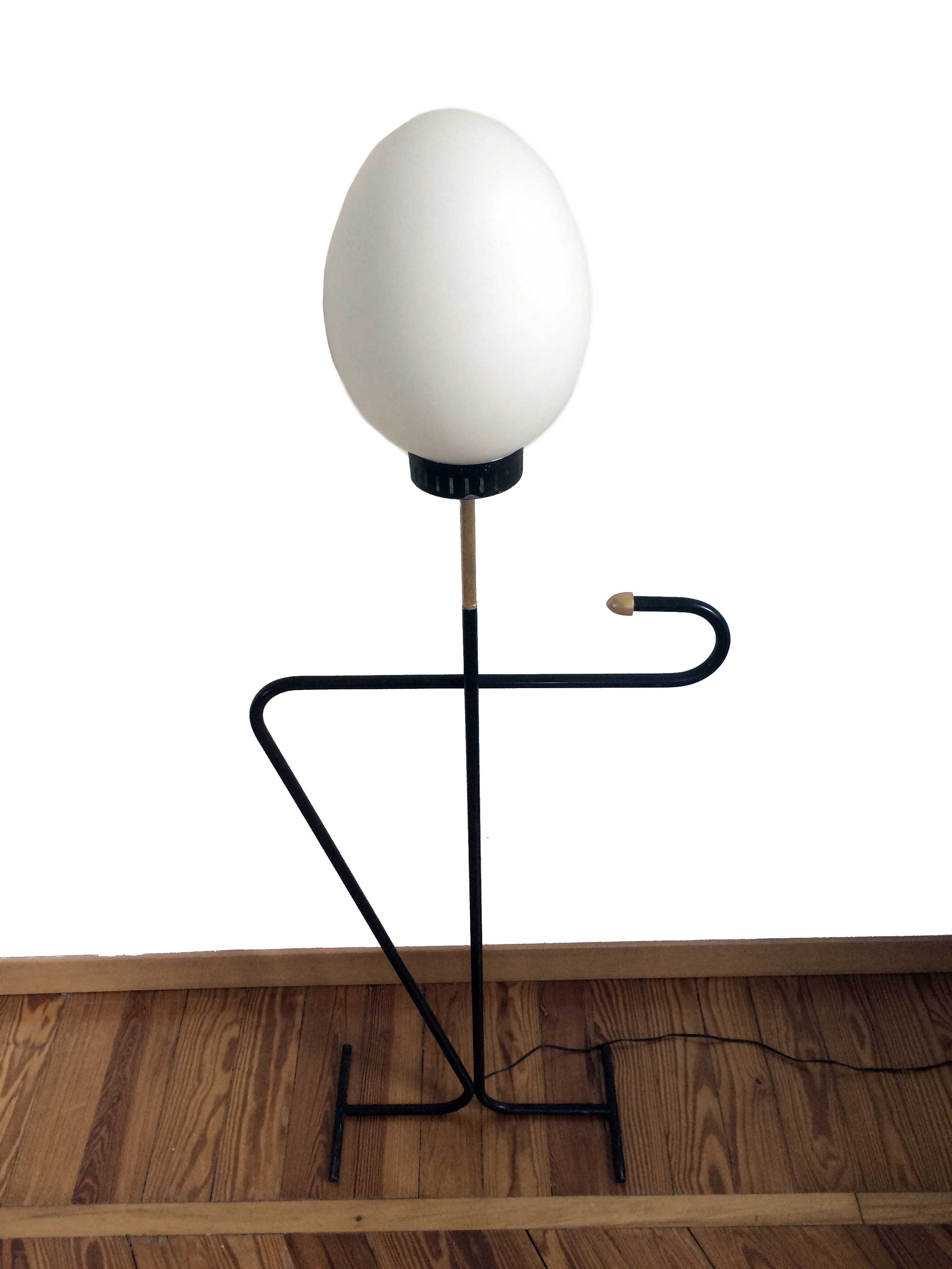 Mid-Century_Italian_Floor_Lamp_in_the_style_of_Stilnovo_1950s