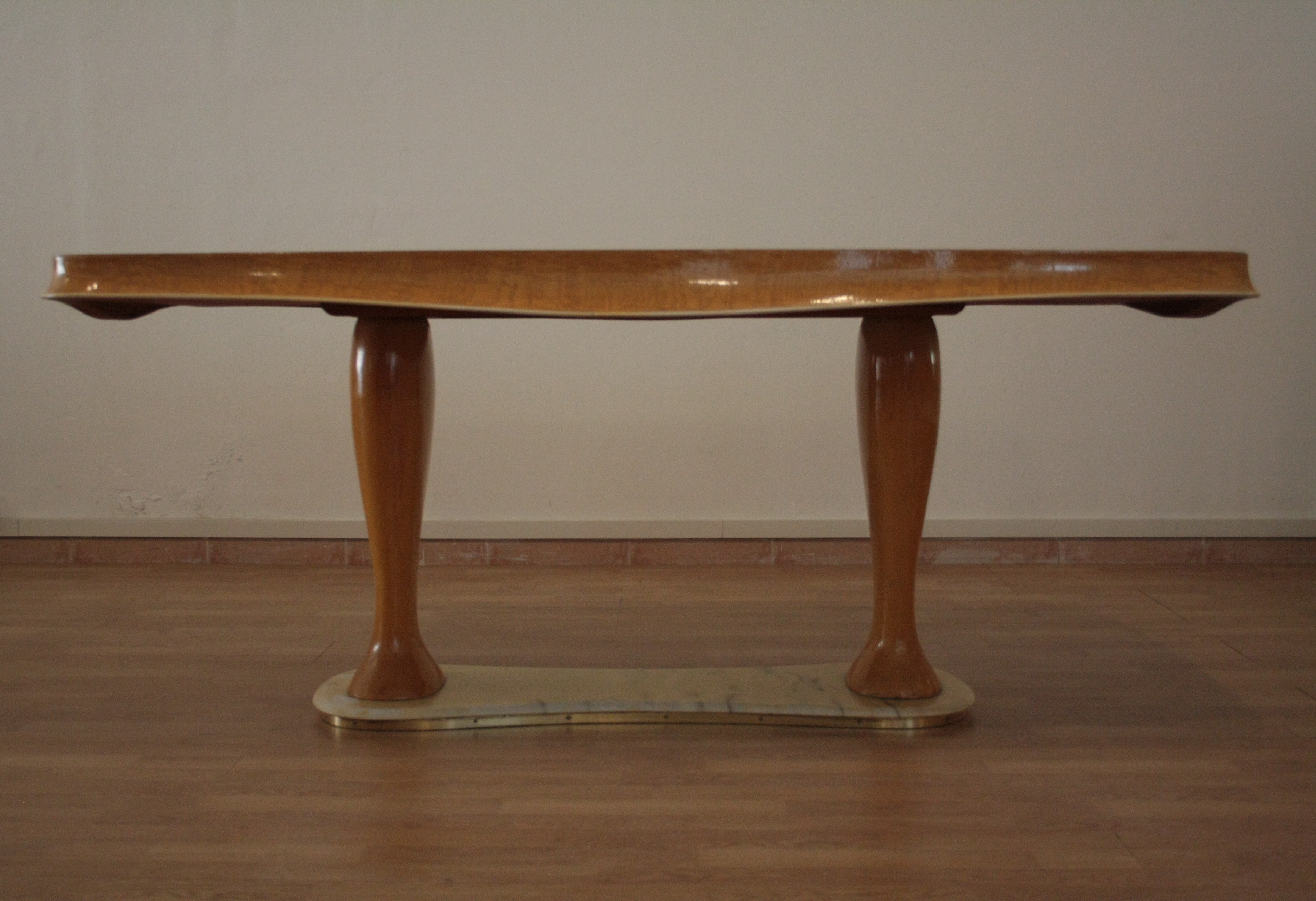 Mid-Century_Modern_Dining_Table_by_Vittorio_Dassi_1950s