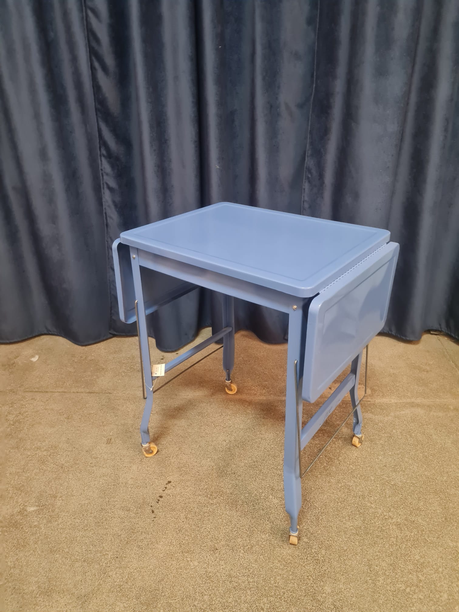 Mid-Century_Modern_Folding_Metal_Kitchen_Table