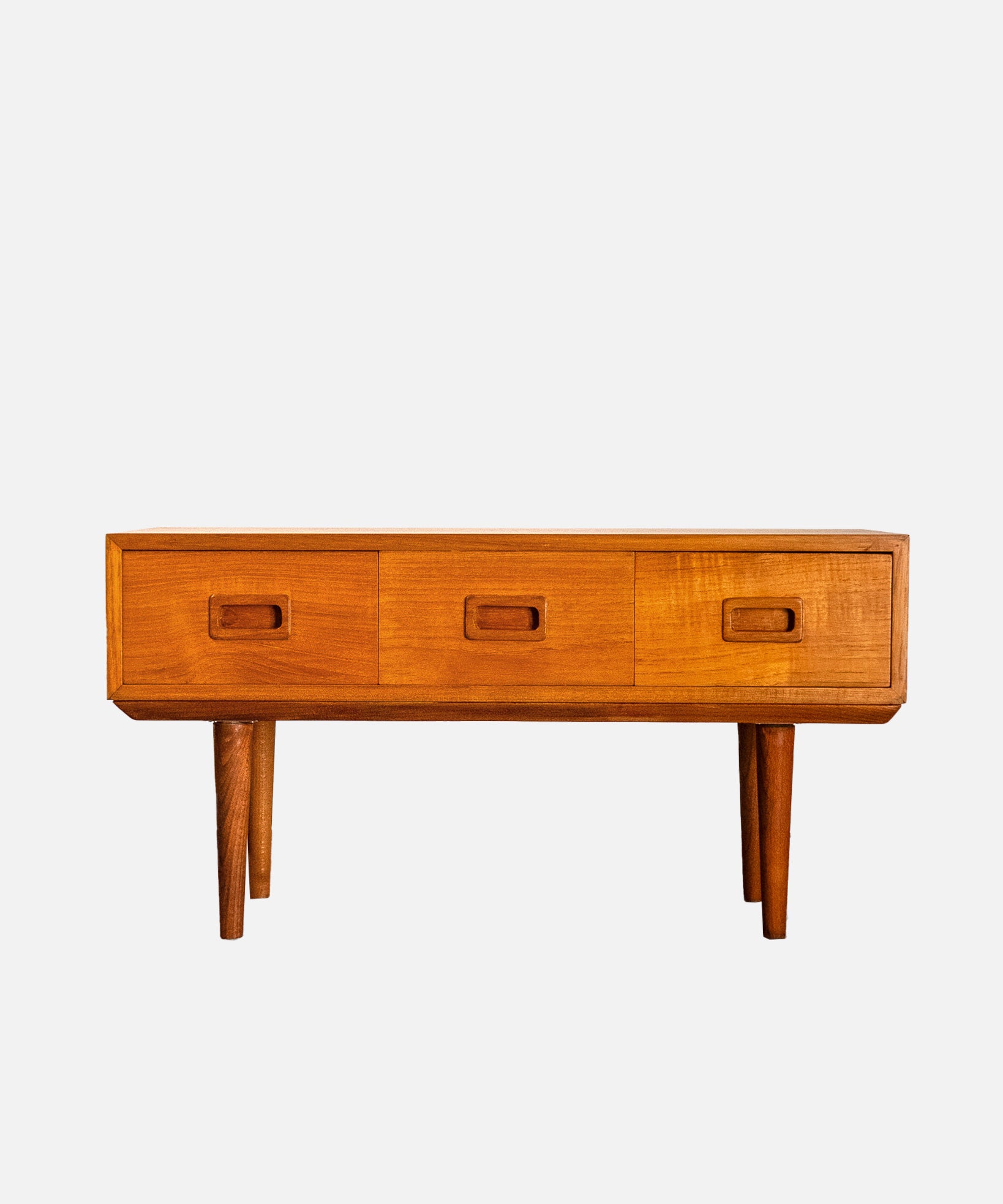 Mid_Century_Teak_Commode_or_Nightstand_from_the_UK