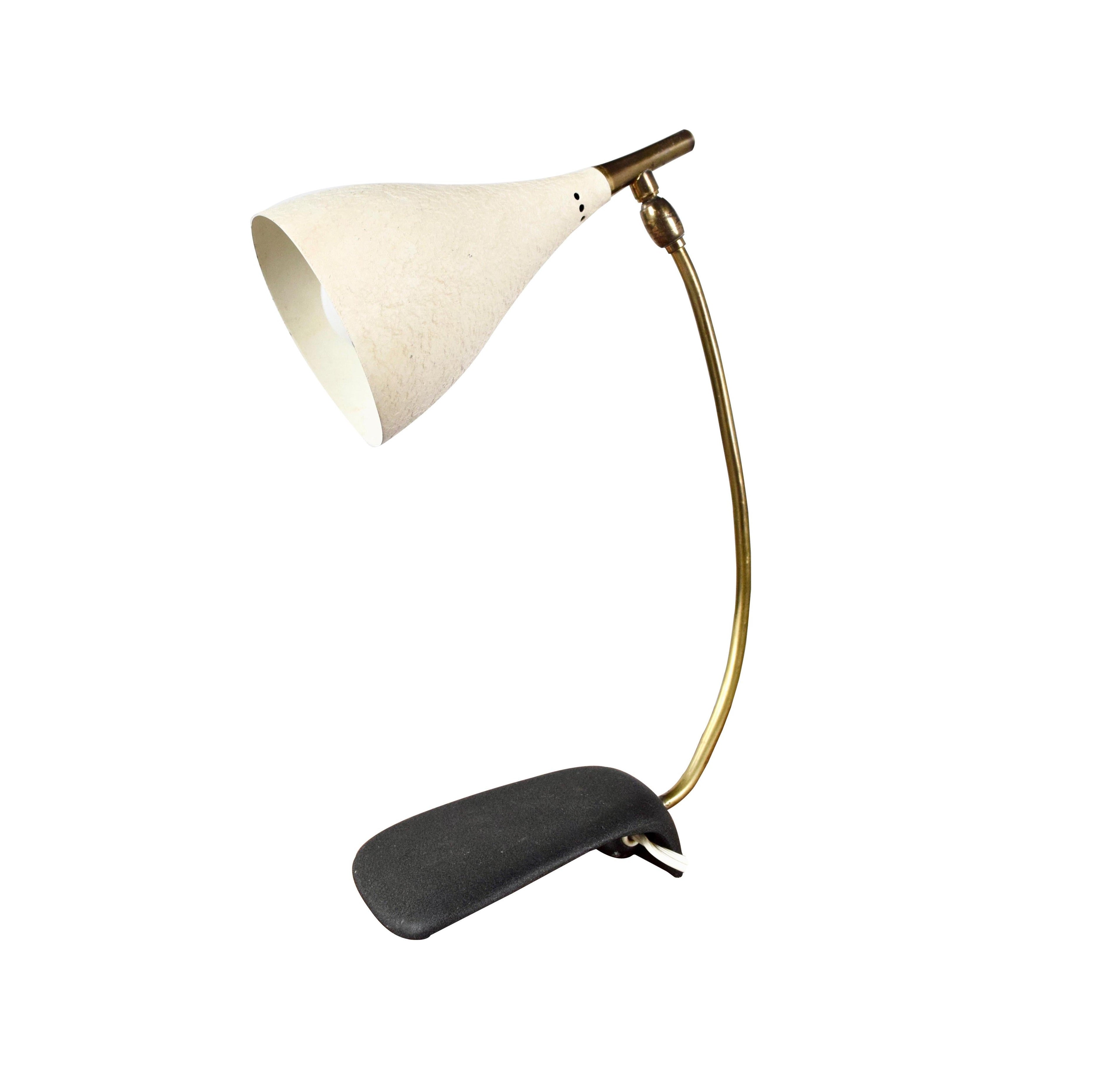 Minimalist_Desk_Lamp_by_Gebr_der_Cosack_Germany_1950_s