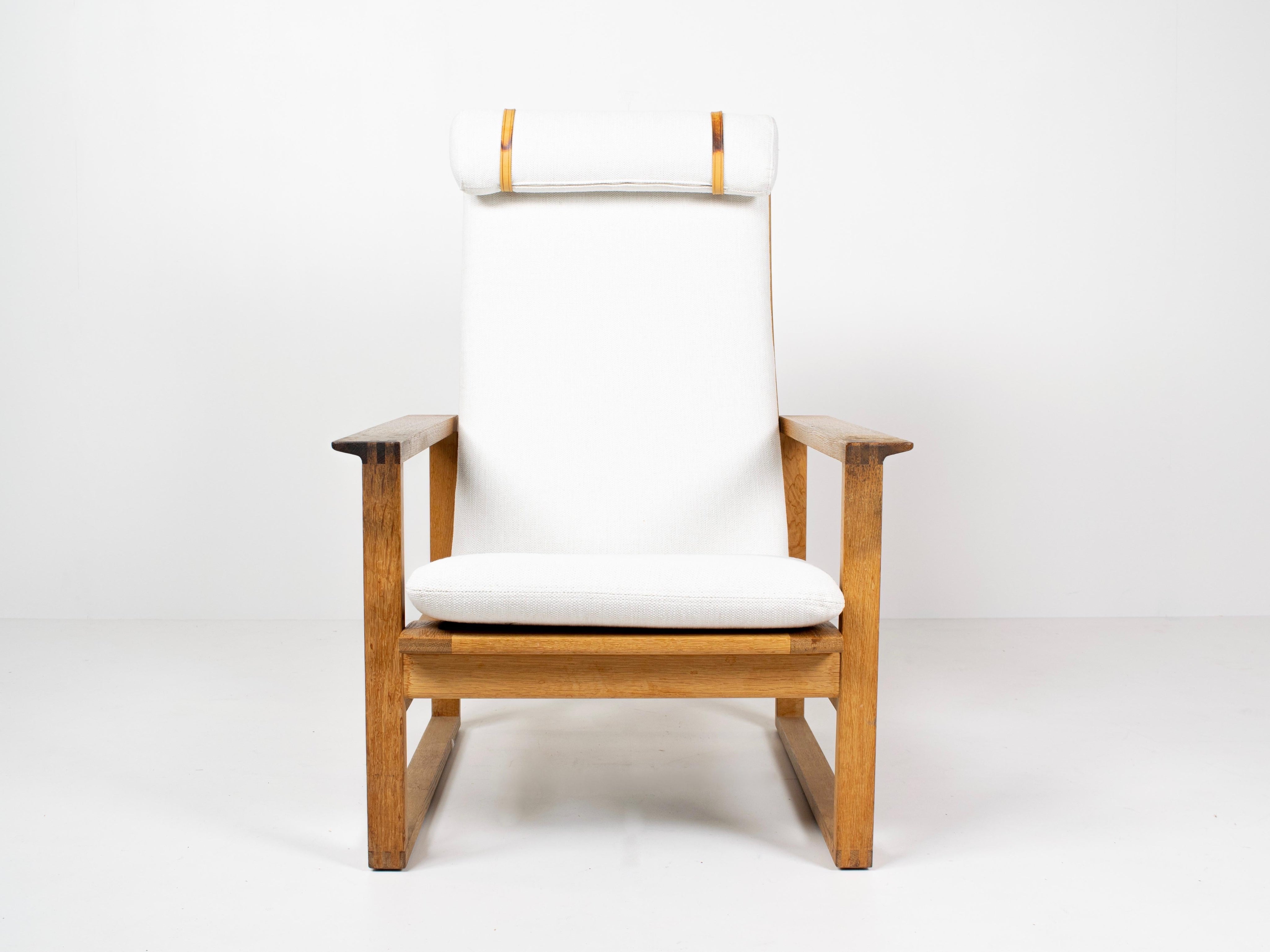 Model_2254_Lounge_Chair_by_B_rge_Mogensen_for_Fredericia_Stolefabrik_1960s