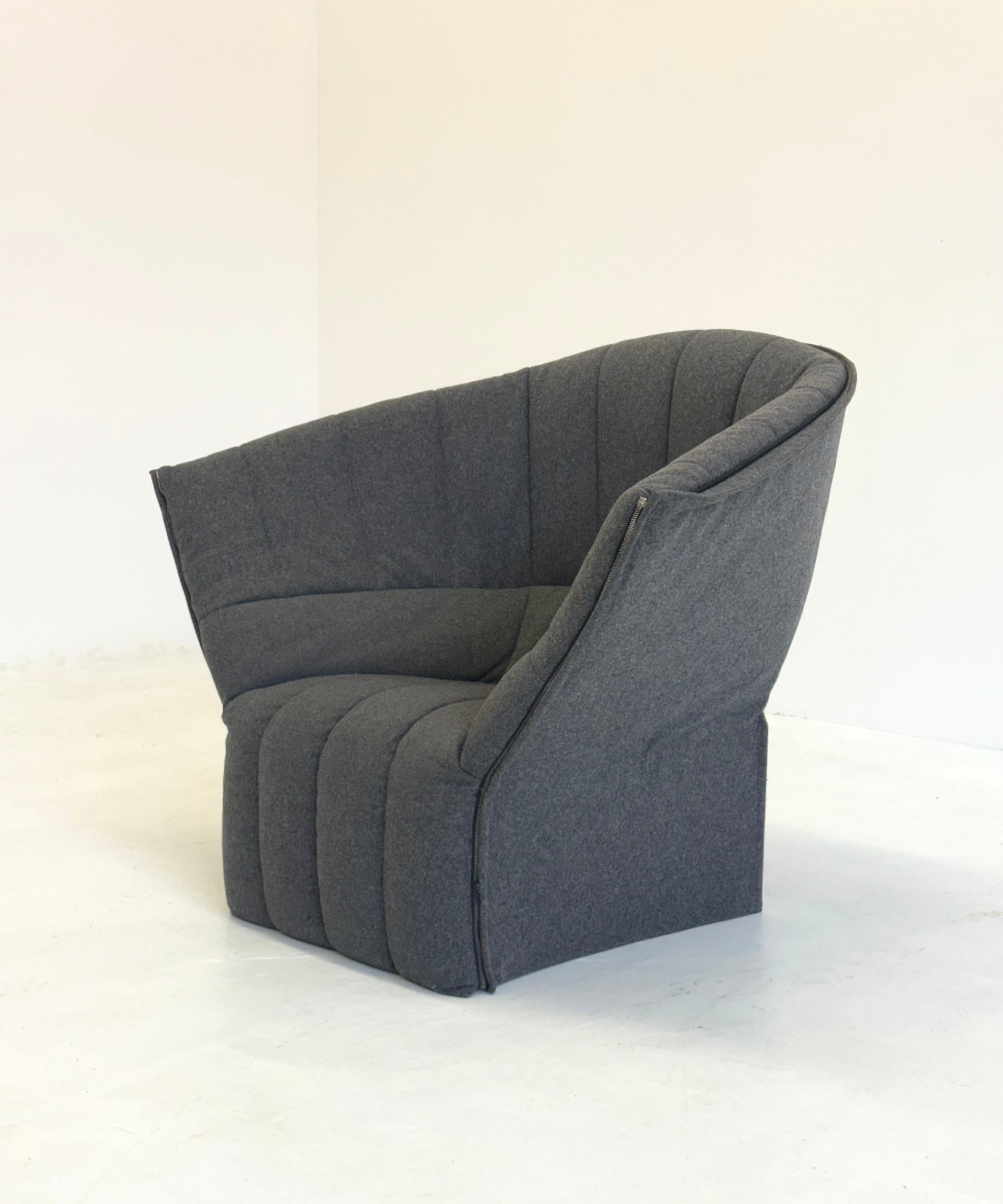 Moel_armchair_in_dark_gray_from_Ligne_Roset_by_Inga_Semp