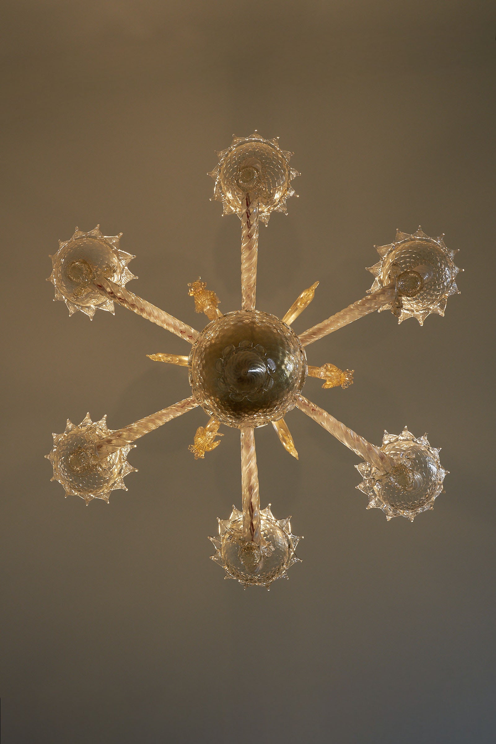 Murano_Glass_chandelier_with_Seahorse_Barovier&Toso