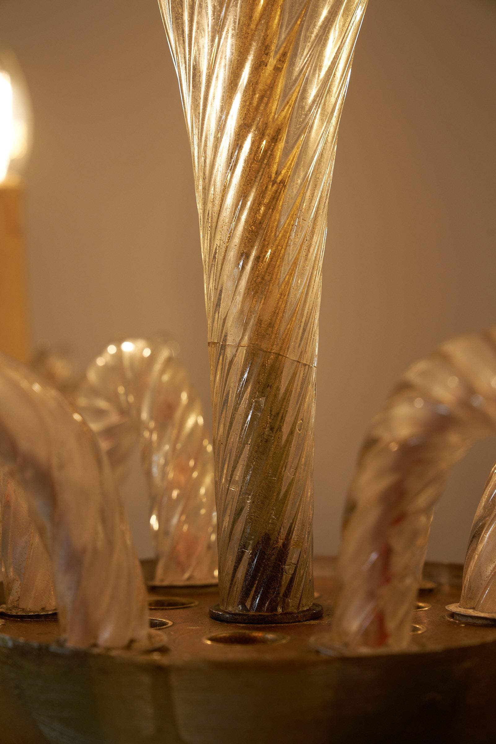 Murano_Glass_chandelier_with_Seahorse_Barovier&Toso