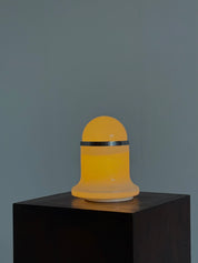 Murano_vintage_table_lamp_white_by_Architetti_by_De_Martini,_Falconi_&_Fois