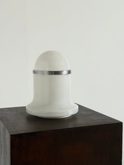Murano_vintage_table_lamp_white_by_Architetti_by_De_Martini,_Falconi_&_Fois