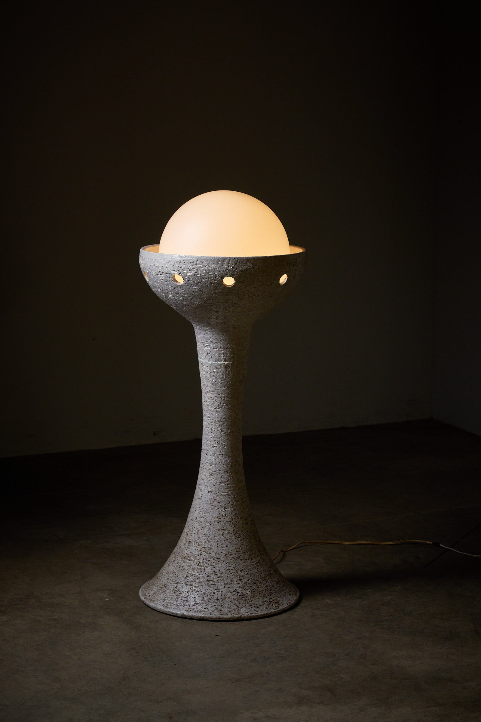 Natural_Ceramic_Floor_Lamp_with_Glass_Sphere_Diffuser