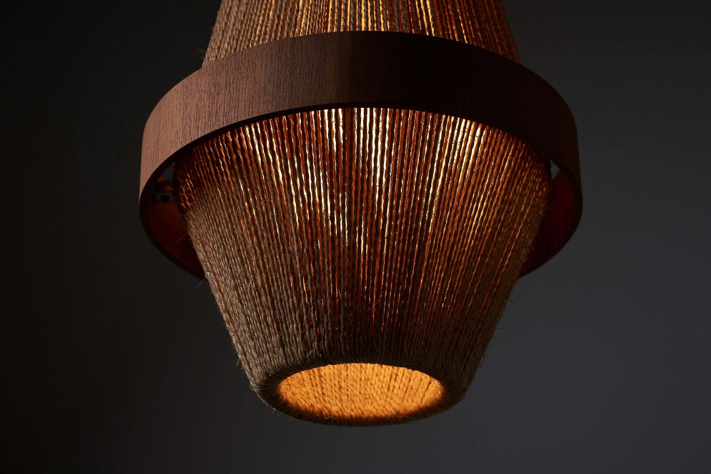 Natural_Pendant_By_IB_Fabiansen_Fog_and_Morup