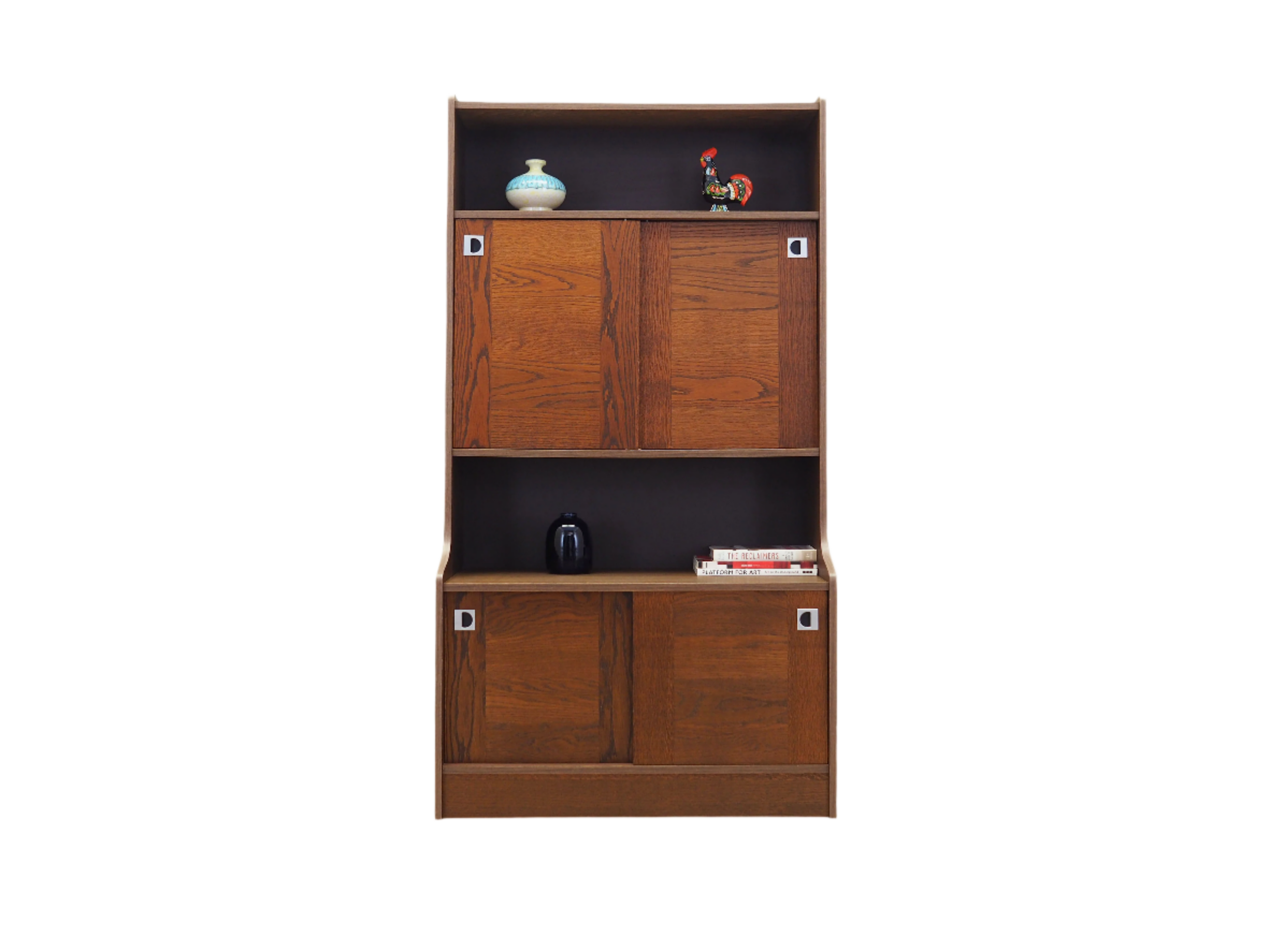 Oak_bookcase_Danish_design_1970s_production_Denmark