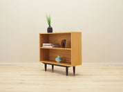 Oak_bookcase_Danish_design_1990s_production_Denmark