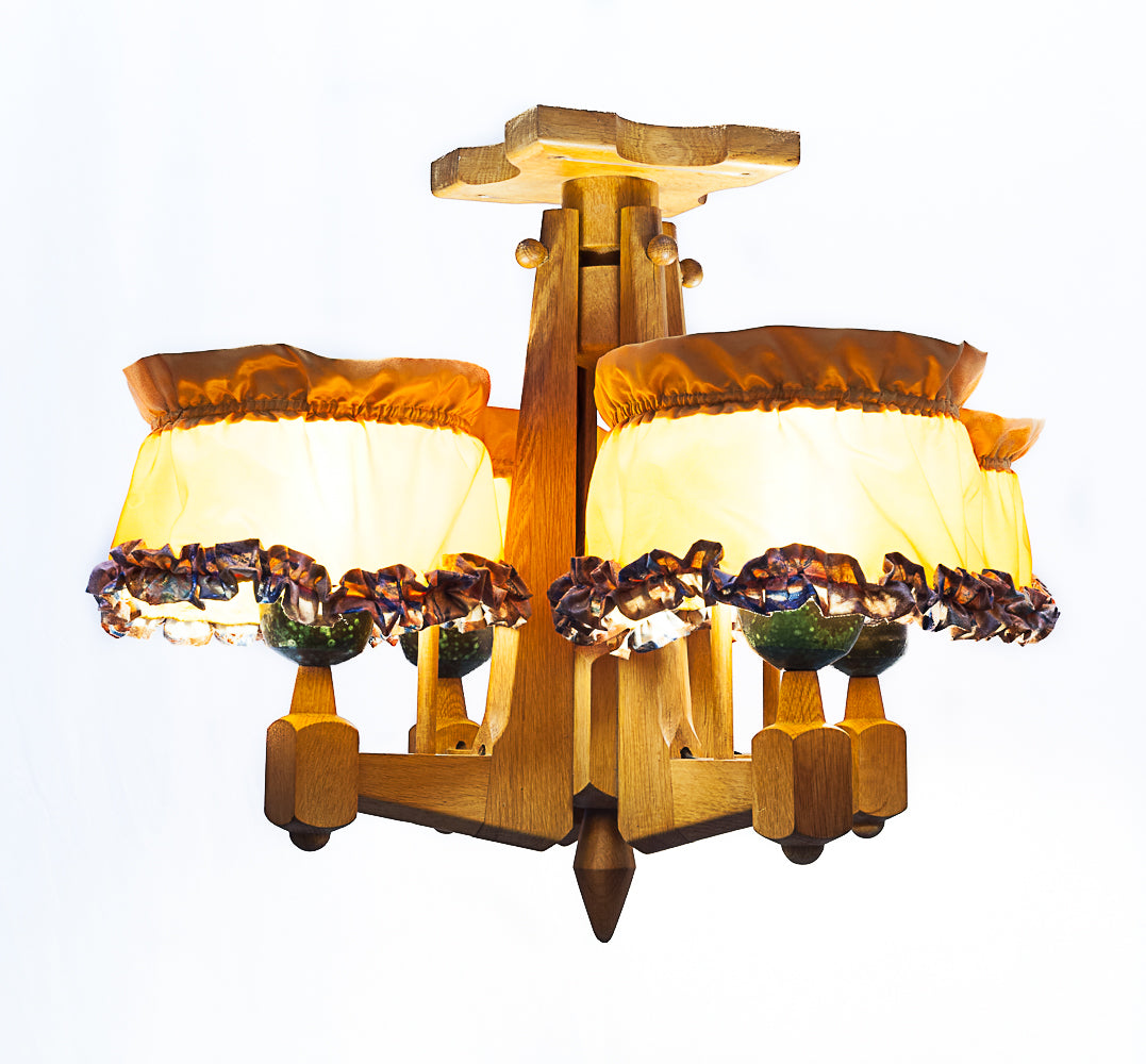 Oak_chandelier_by_Guillerme_et_Chambron