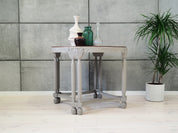 Oak_coffee_table_Danish_design_1940s_production_Denmark