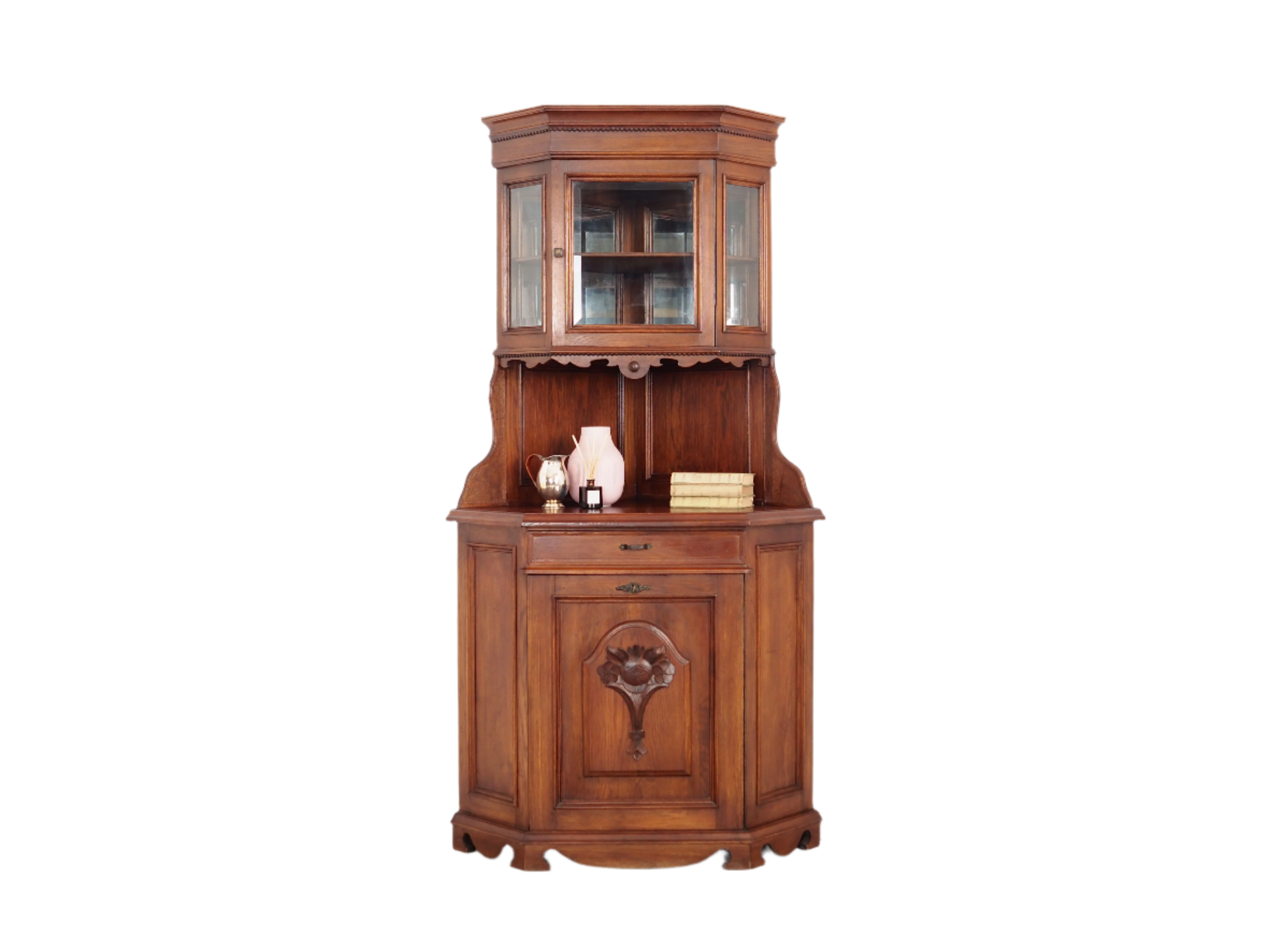 Oak_corner_cabinet_German_design_1950s_production_Germany