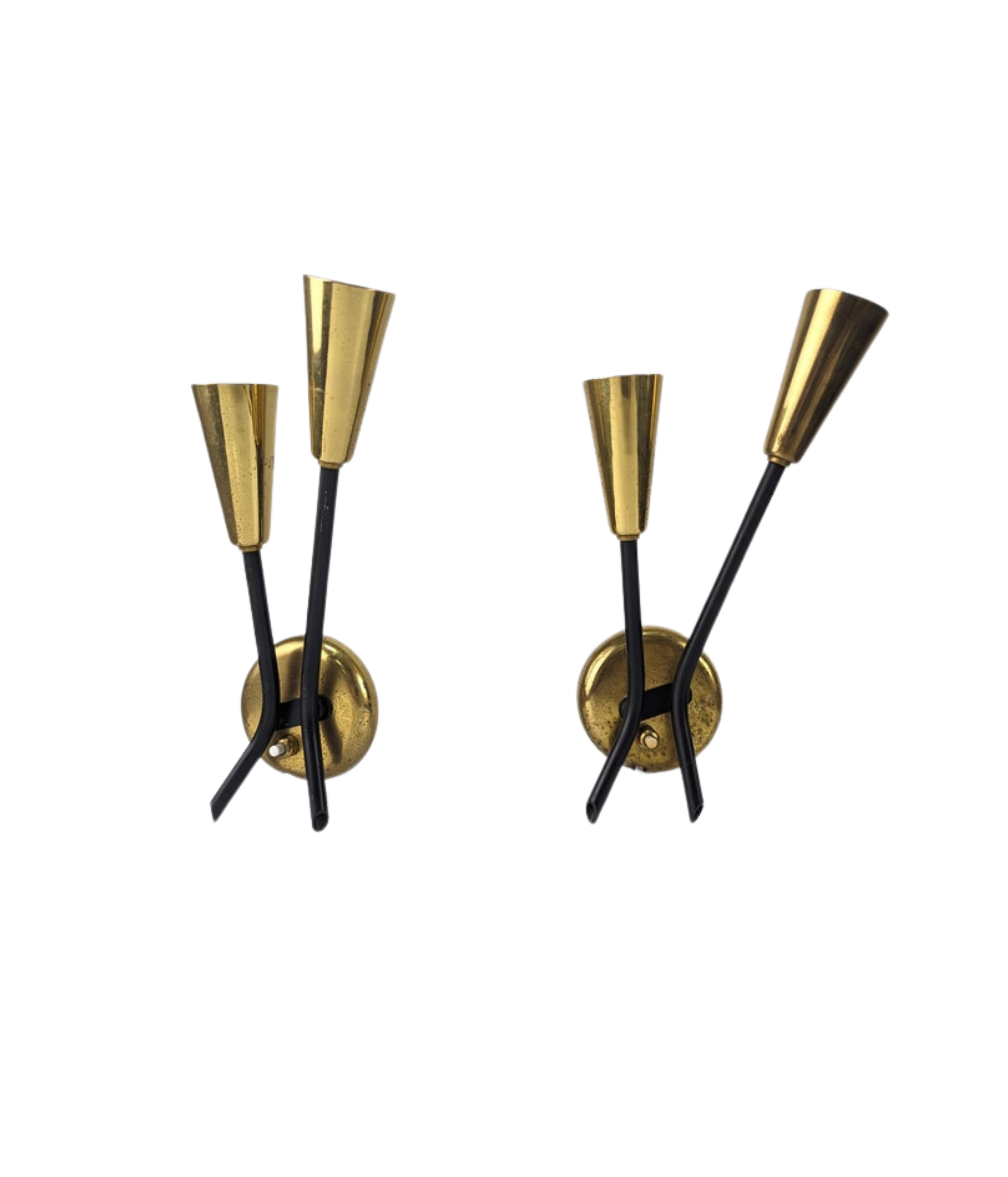 Pair_of_Danish_sconces_by_Voss_Belysning_1950s