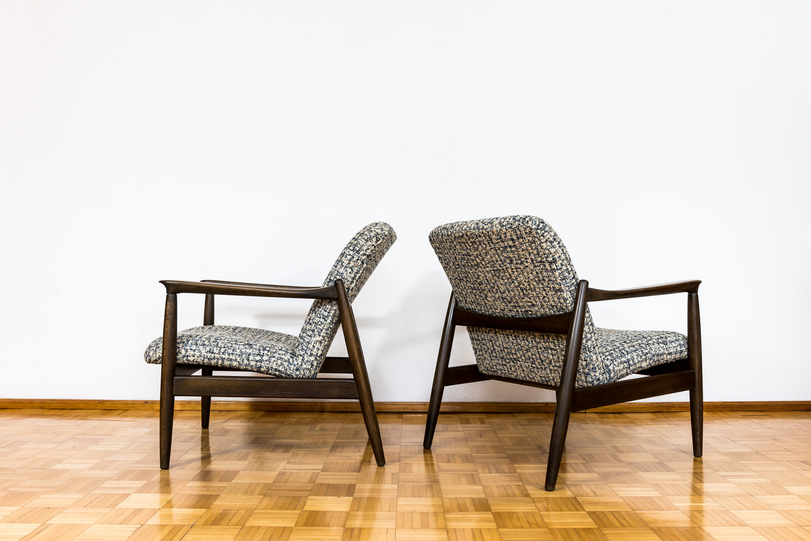 Pair_of_GFM-64_armchairs_by_Edmund_Homa_GFM_Poland_1960_s