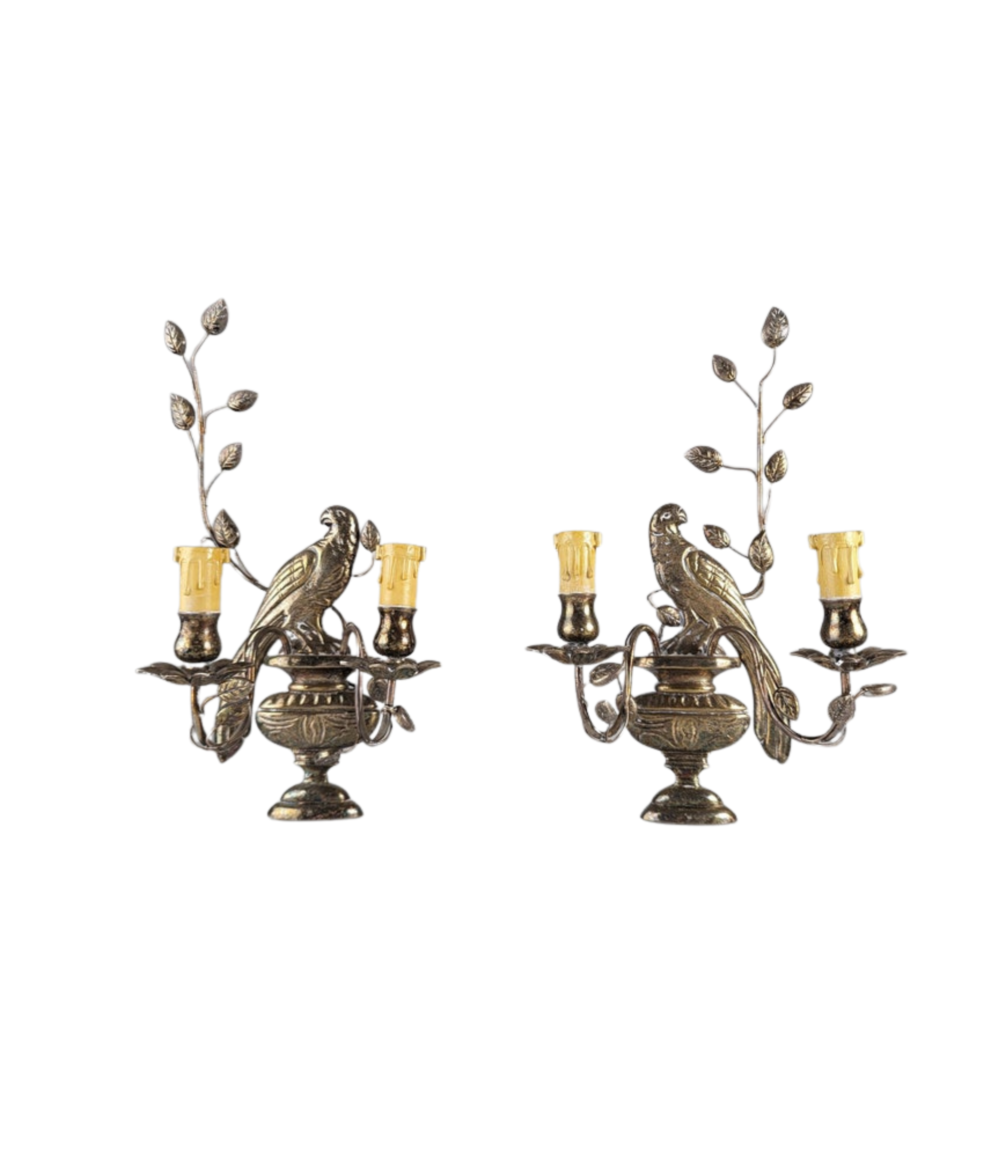 Pair_of_appliques_with_Parrots_and_leaves_by_Maison_Bagues