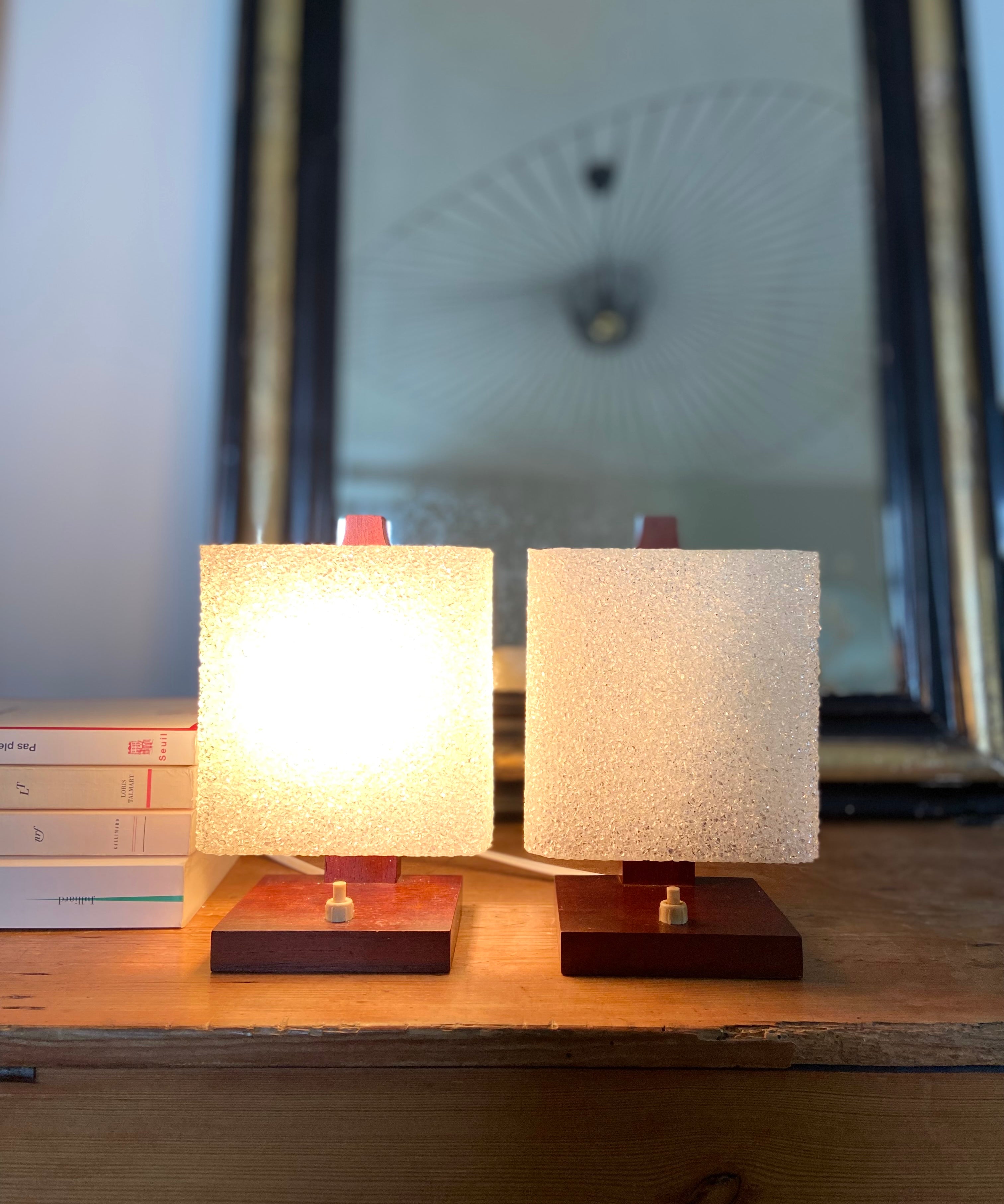 Set_of_2_cubic_bedside_lamps_from_1960