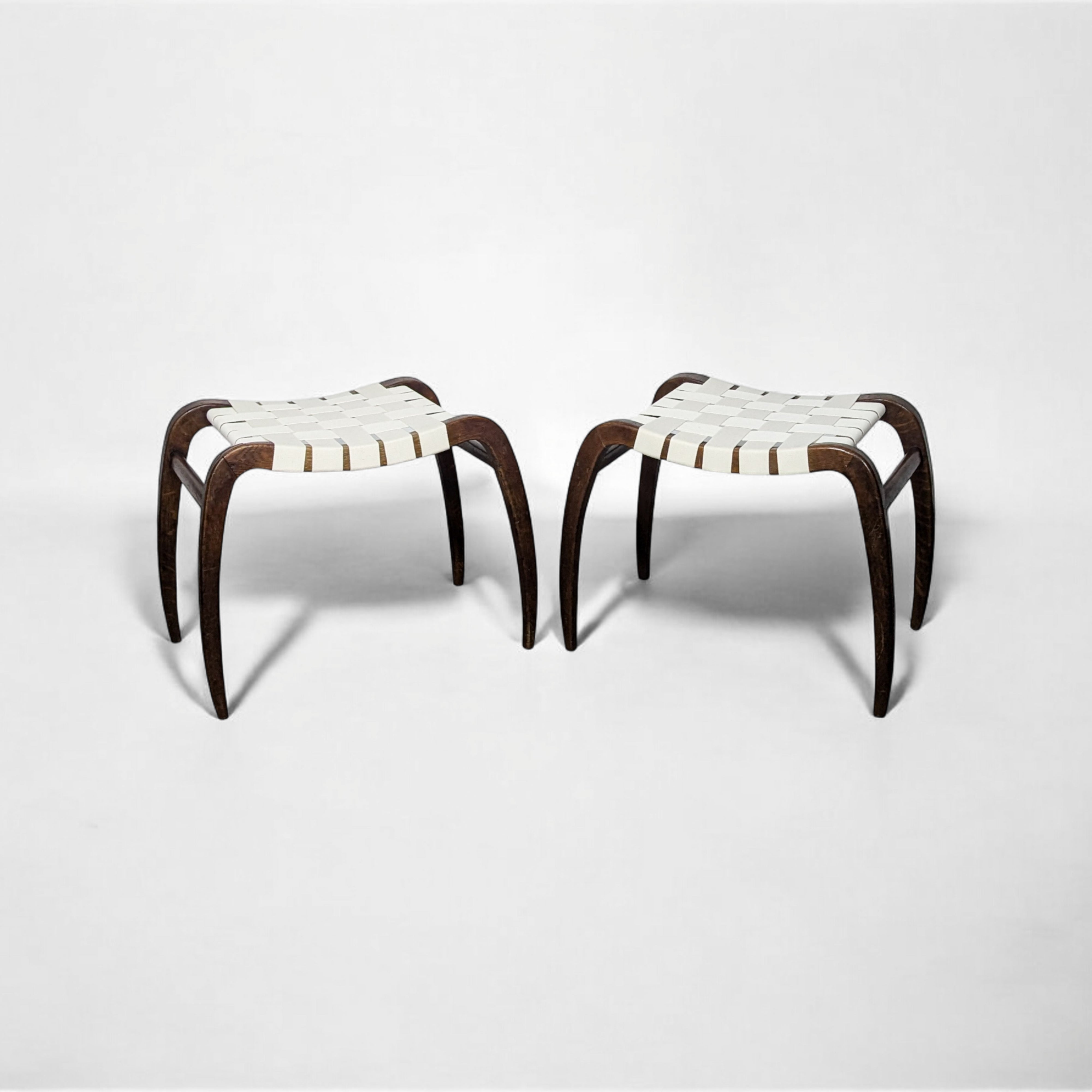 Pair_of_modernist_stools_by_Ladislav_Barton_ek_for_Kr_sn_Jizba_1940s