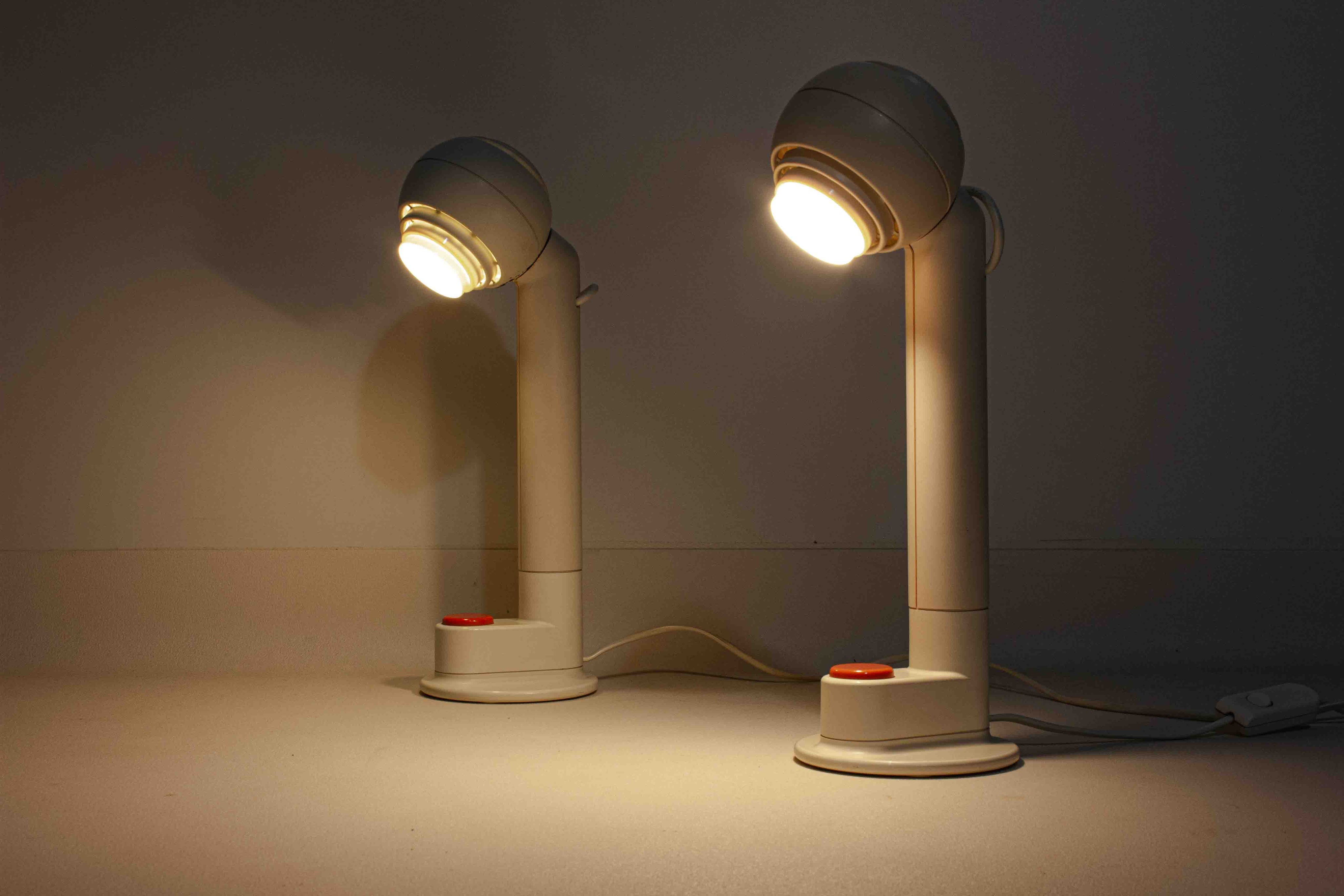Pair_of_space_age_desk_lamps_by_Schlagheck_from_1977