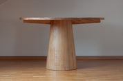 Pedestal_Table_in_Wild_Oak_with_Patchwork_Inlays